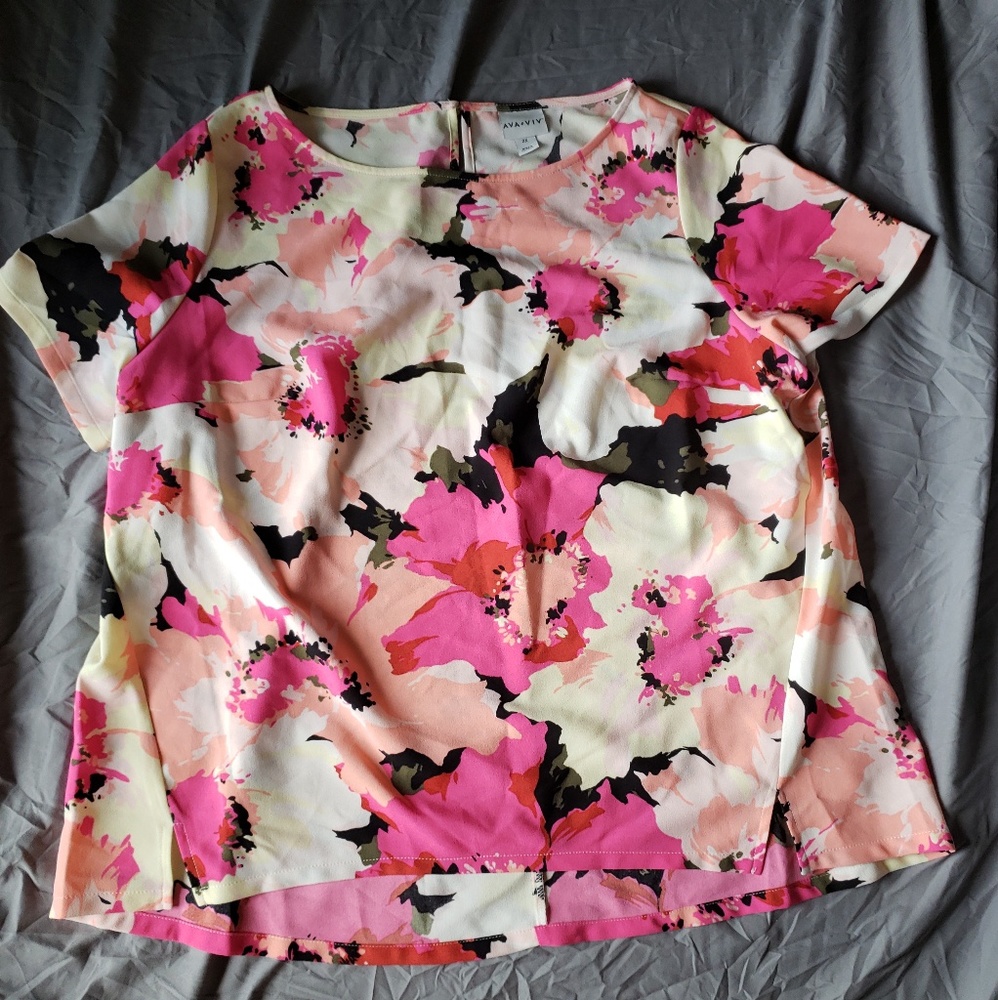 Ava and Viv Floral Blouse